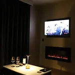 House 15 Bed & Breakfast 4*