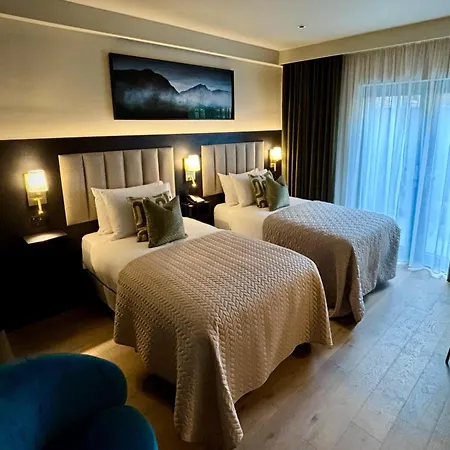 Hotel House 15