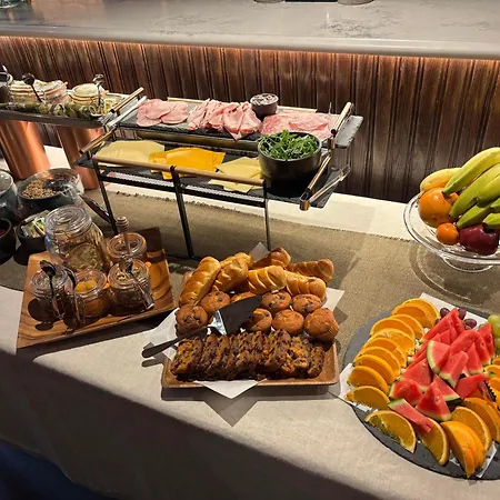 Bed & Breakfast House 15