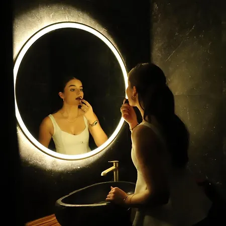 Hotel House 15 Kenmare