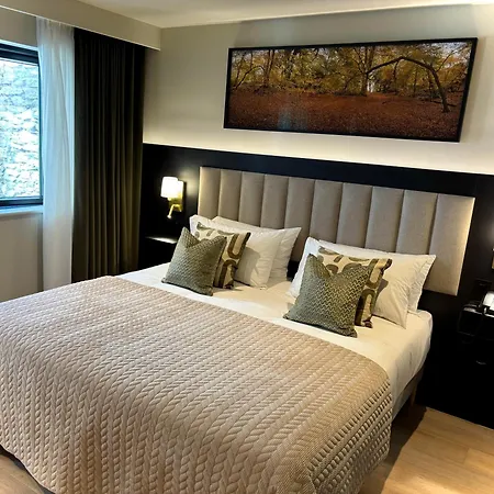 Bed & Breakfast House 15 4*